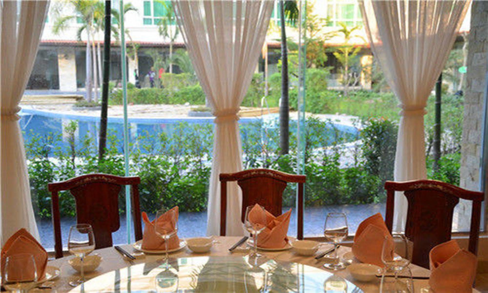 Sanjiang Grand Hotel Vientiane Esterno foto